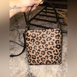 Kate Spade leopard Darcy bucket bag. Barely used.